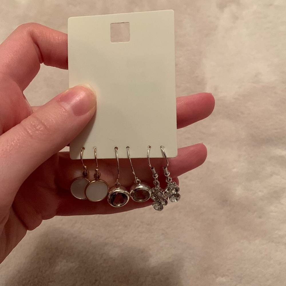 MOVING SALE DANGLE EARRINGS